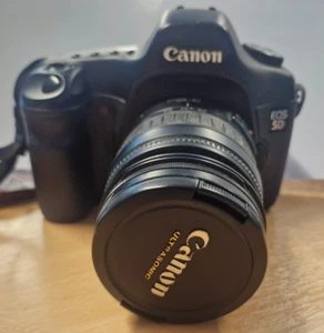 Canon EOS 5D Classic - Mark 1 - 12.8MP Digital SLR Camera with 28-105 Lens - Picture 1 of 12