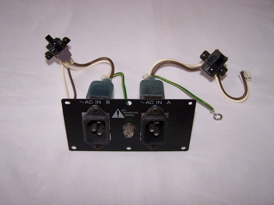 Sony DVS 7150 Dual AC In panel. 包括内部选择器开关 — 第 1/1 张图片