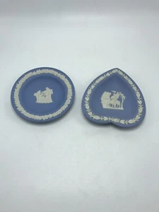 Wedgwood Jasperware England Pale Blue Heart & Round Shaped Trays 4 1/2” Vintage - Picture 1 of 12