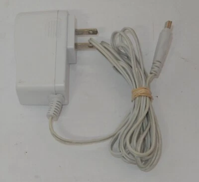 Leap Frog AC Adapter 5V POWER SUPPLY AD529/690-11374 - Image 1 of 2