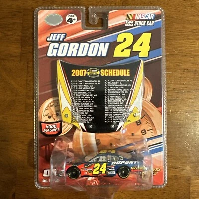 ¡NUEVO! Jeff Gordon 2007 1/64 ¡con horario de capó! Foto 1 de 2