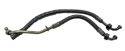 Par de líneas de refrigeración de aceite de motor Mercedes 240D 1974 OEM Foto 1 de 4