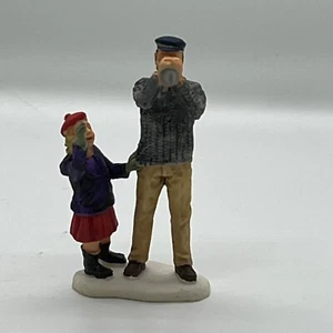 Lemax Weihnachtsdorf Nautische Szene Mann Matrose Teleskop kleines Mädchen Tochter - Bild 1 von 8