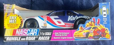 Rumble & Roar Racer Nascar #6 Mark Martin escala 1:18 con sonidos y neumáticos de goma Foto 1 de 4