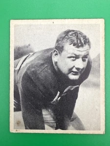 1948 Bowman Football - #18 Vince Banonis RC SP Pinhole Chicago Cardinals - Picture 1 of 2