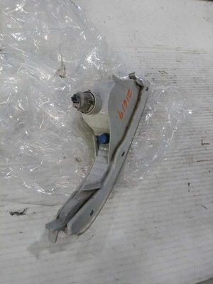 2015 Nissan Altima Right Turn Signal Light Assembly Brown OEM 91034 Used - Image 1 of 3