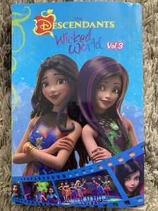 Disney Descendants Wicked World Volume 3 Paperback Book Cinestory Comic - Bild 1 von 2