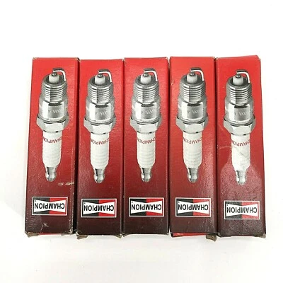 Set of 5 New Champion L86C 306 Copper Plus Spark Plugs Free Shipping    - Image 1 of 3