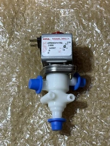 ASCO 1/4 SOLENOID VALVE USPX8360A7413752 3WAY A422607 10.7 WATTS - Picture 1 of 4