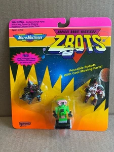 Micro Machines Z-Bots Robot Machines 3-Pk Skiddle Praxus Venge Galoob 1993 MOC - Bild 1 von 2