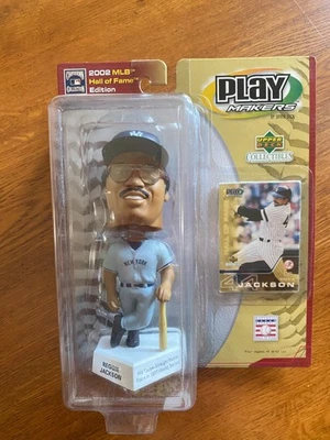 2002 REGGIE JACKSON BOBBLEHEAD PLAYMAKERS BY UD HALL OF FAME EDITION ( AWAY UNI) - Imagem 1 de 4