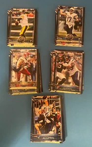 Lote de 50 tarjetas de fútbol americano Topps 2015 futuras estrellas de la corte Gronk Kelce Watt Romo S555 - Imagen 1 de 7