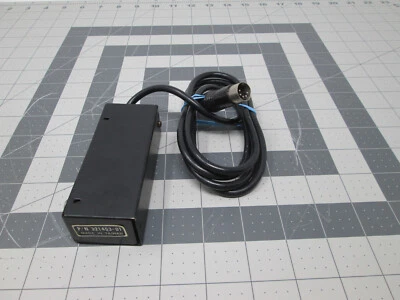 Commodore Computer Vic 20 Video Adapter RF Modulator Model No. 321453-01 - Image 1 of 4