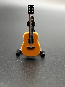 Lego Guitarra Acústica Minifigura Utensilio Instrumento Musical Turrón Blanco - Imagen 1 de 4