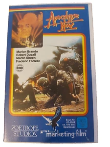 Apocalypse Now (Marketing Film, Kriegsfilm, VHS Filmkassette, Kult) - Bild 1 von 3
