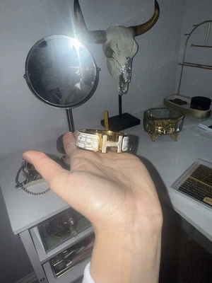 Дамы Hermes Clic H браслет белый и желтый позолоченный - отличном состоянии - Изображение 1 из 4