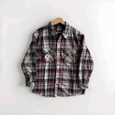 C.E. Schmidt Workwear Men XL Long Sleeve Heavy Cotton Flannel Button Up Shirt - Image 1 of 4