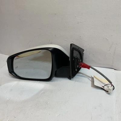 2017-2018 Toyota Rav4 XLE  Driver Side Mirror W/BSM/Turn Signal /Heated OEM USED - Изображение 1 из 4