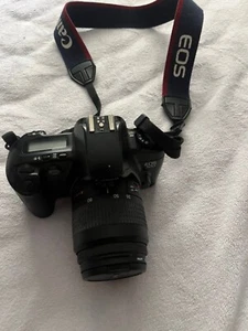 EOS Canon Camera 500 - Picture 1 of 9