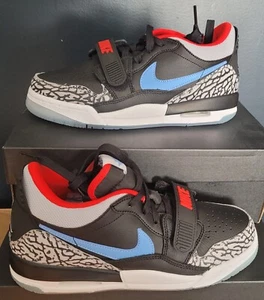 NEW AUTHENTIC NIKE AIR JORDAN LEGACY 312 LOW (GS) "BLACK VALOR BLUE" US 6 Y - Picture 1 of 5
