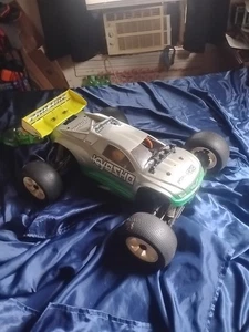 Kyosho Inferno Str Nitro Truggie - Picture 1 of 10