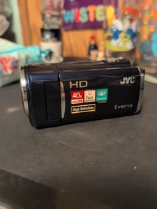 JVC Everio HD Camcorder GZ-HM30AU 40x Optical Zoom W/ Battery Tested No Charger - Picture 1 of 7