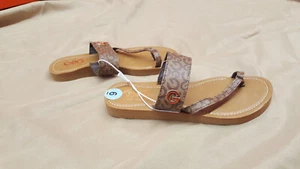 Los Angeles GBG Flat slip on Summer Sandals Brown size 6M NWOT - Picture 1 of 11