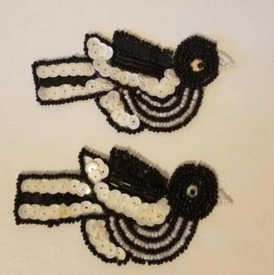 Par de apliques vintage de pájaros blancos y negros con cuentas con lentejuelas para coser artesanías 4" Foto 1 de 3