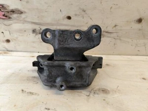 MITSUBISHI OUTLANDER 2014-2025 1998 GEARBOX MOUNT - FRONT - Picture 1 of 5