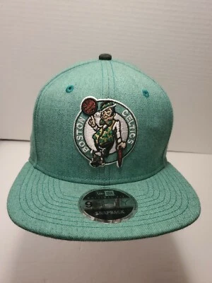 Boné Boston Celtics New Era 9FIFTY NBA ajustável Snapback verde LEIA - H2  - Imagem 1 de 4
