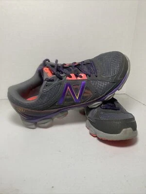 New Balance Women's 750V3 Fresh Foam Shoes Sz 8 Excellent Condition - Image 1 of 4