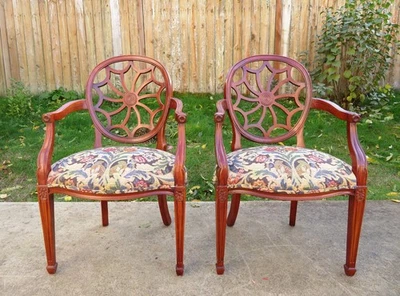 Vtg HICKORY CHAIR CO Mahogany SPIDERBACK CAPTAIN'S ARMCHAIRS Side Dining PAIR - Image 1 of 4