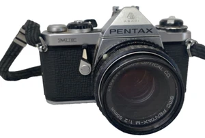 📸 Asahi Pentax ME SLR Camera w/ 50mm Lens + Filter - Untested, Appears to Work! - Picture 1 of 15
