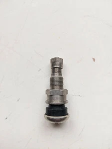 Klemme in Metallschlauch Reifenventil (TR-416 Universal Typ). Details siehe Angebot - Bild 1 von 2