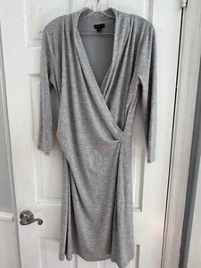Ann Taylor Women’s Sz M Gray Stretch Wrap Dress 3/4 Sleeve Knee Length Comfy - Picture 1 of 9