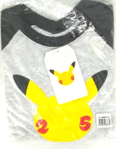 Pokemon Center Celebration grau/schwarz Raglan Shirt Größe S Erwachsene - Bild 1 von 1
