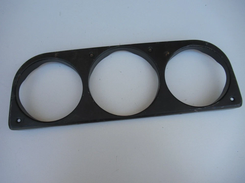 Porsche 914 Gauge Cluster - Image 1 of 4