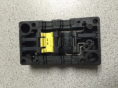 SIEMENS FURNAS ELECTRIC CO 3RG9030-0AA00 RECEPTACLE SENSOR INTER NEW!! READ!! - Image 1 of 2