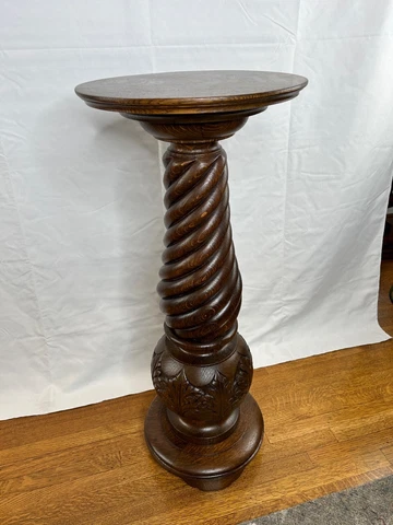Oak Carved Quartersawn Twist Pedestal Plant Stand Horner? Cover
