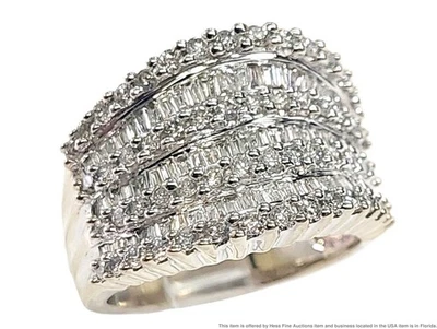 Anillo de cóctel masivo Effy de oro blanco de 14 k con diamantes de 1,65 tw banda ancha con valoración Foto 1 de 4