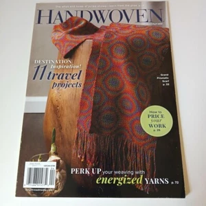 Handwoven Magazine March/April 2022 Travel Projects Prismatic Scarf Ruana etc - Imagen 1 de 11