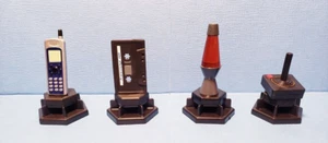 Pop Culture Trivial Pursuit Phone Cassette Lava Lamp Atari Replacement Token - Picture 1 of 3