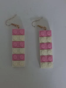 LEGGO EARRINGS PINK & WHITE COSTUME JEWELREY FUN NEW PIERCED EARS 4.5X1.5cm - Picture 1 of 4
