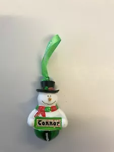 CONNOR NAME FROSTY SNOWMAN COLOUR BELL CHRISTMAS TREE DECORATION GIFT - Bild 1 von 1