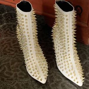 Cape Robin Women’s Studded Boots White Size 8 Halloween Costume Party Cosplay - Picture 1 of 7