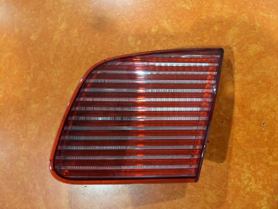 2006-2009 Saab 9-5 Sedan Saloon Passenger Inner Tail Lamp 12758913 12755792 - Image 1 of 4