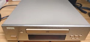 Denon CD-F100 CD Player DCD F100 RCA Stereo Outputs Toslink Digital Output - Bild 1 von 3