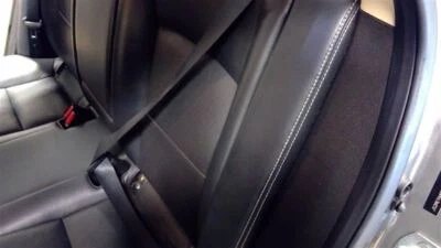 2011 11 Suzuki Kizashi Driver Rear Left Seat Belt w Retractor Black 102917 - Imagem 1 de 4