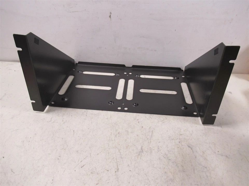 Panasonic Video Monitor WV-5362 Rack Mount for CRT Video Monitors 17" 4.5 RU/U - Image 1 of 4