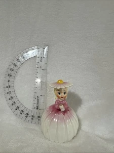 Vintage ~ Napco ~ Mädchen Figur mit Glocke & Gänseblümchen ~ rosa und weiß ~ Japan - Bild 1 von 5